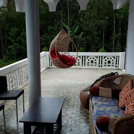 Bluebell Homestay Chikmagalūr Zewnętrze zdjęcie
